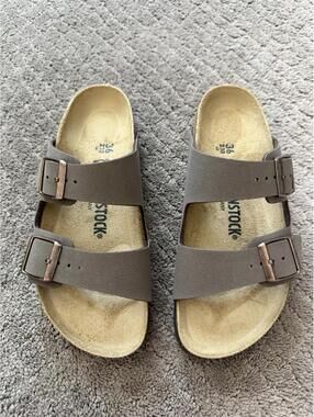 Birkenstock Arizona Women’s Size 36 Sandals Mocha 5-5.5
